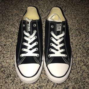 All Star Black Converse (BRAND NEW)